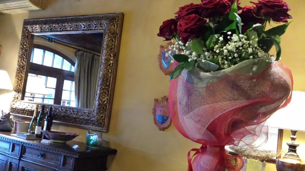 Hotel Torre Di San Martino Gazzola Di Rivalta エクステリア 写真
