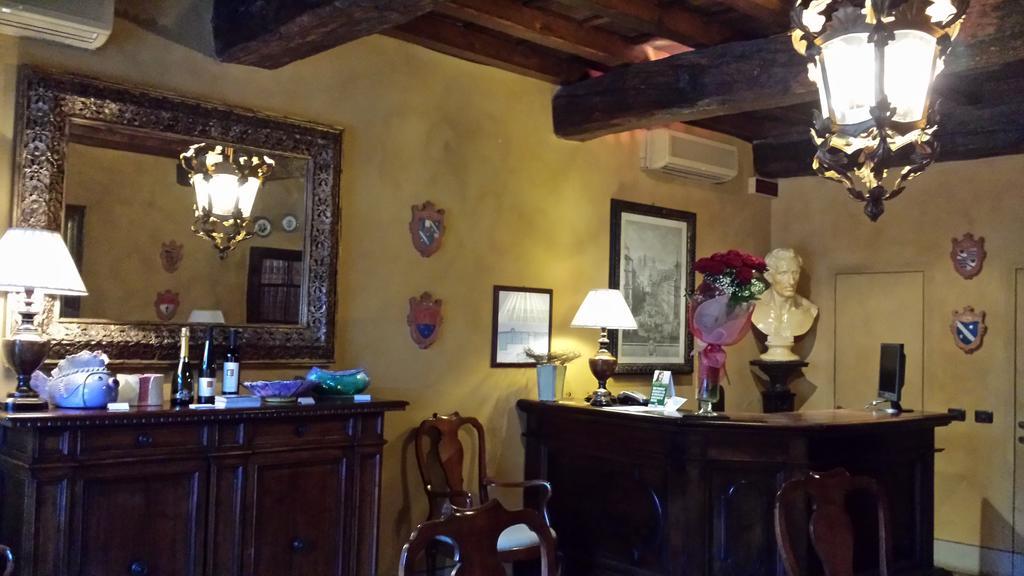 Hotel Torre Di San Martino Gazzola Di Rivalta エクステリア 写真