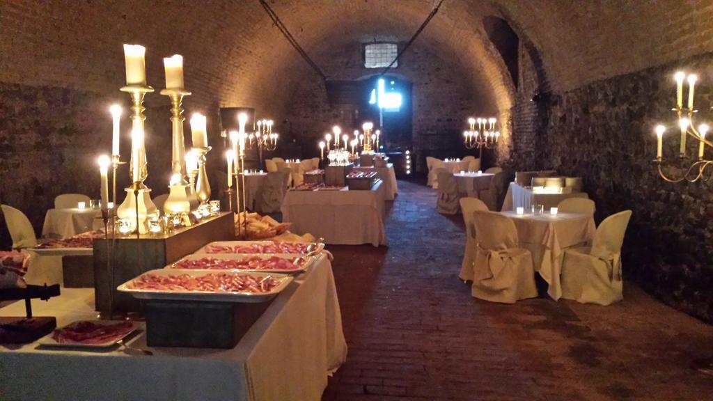 Hotel Torre Di San Martino Gazzola Di Rivalta エクステリア 写真