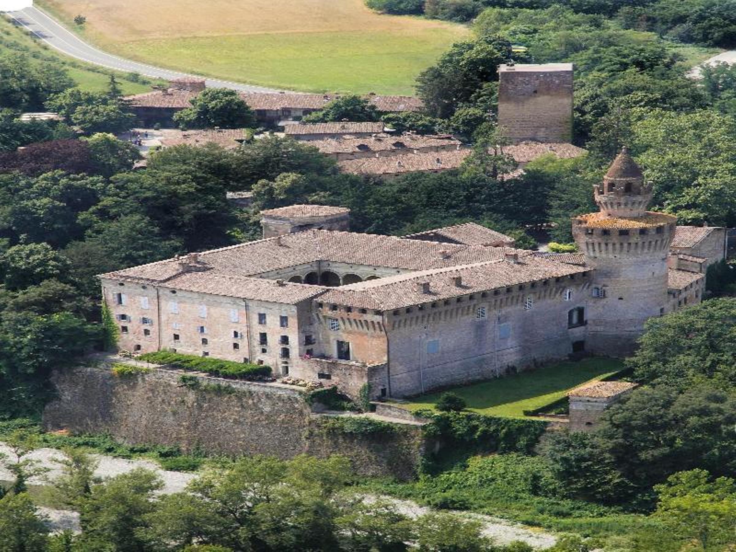 Hotel Torre Di San Martino Gazzola Di Rivalta エクステリア 写真