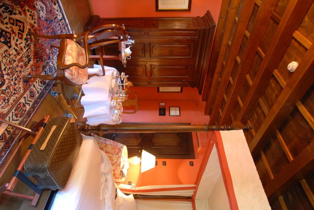 Hotel Torre Di San Martino Gazzola Di Rivalta エクステリア 写真